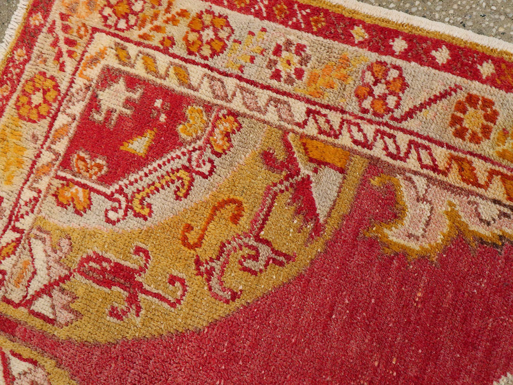 Antique Turkish Oushak Rug, No.15861 - Gsblank