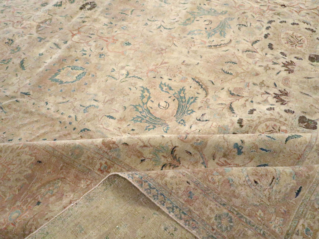 Antique Persian Tabriz Carpet, No.15895 - Gsblank