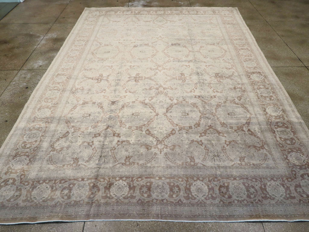 Antique Persian Tabriz Carpet, No.15897 - Gsblank
