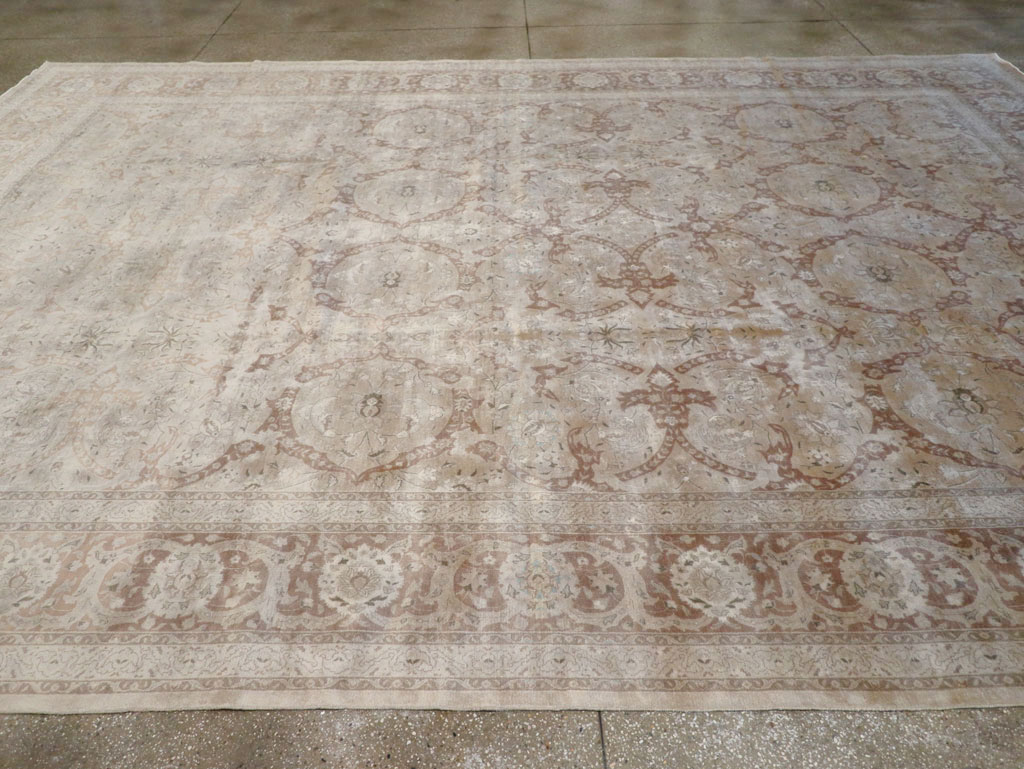 Antique Persian Tabriz Carpet, No.15897 - Gsblank