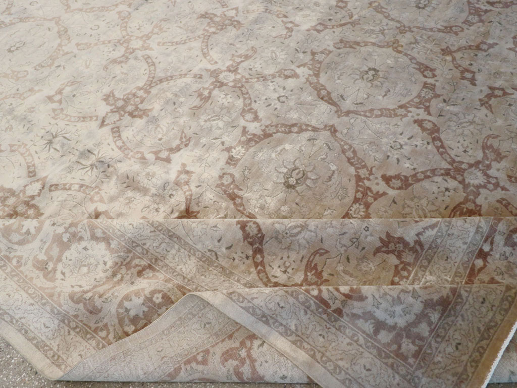 Antique Persian Tabriz Carpet, No.15897 - Gsblank