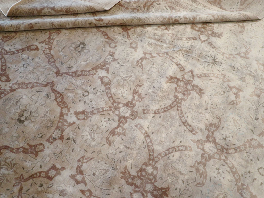 Antique Persian Tabriz Carpet, No.15897 - Gsblank