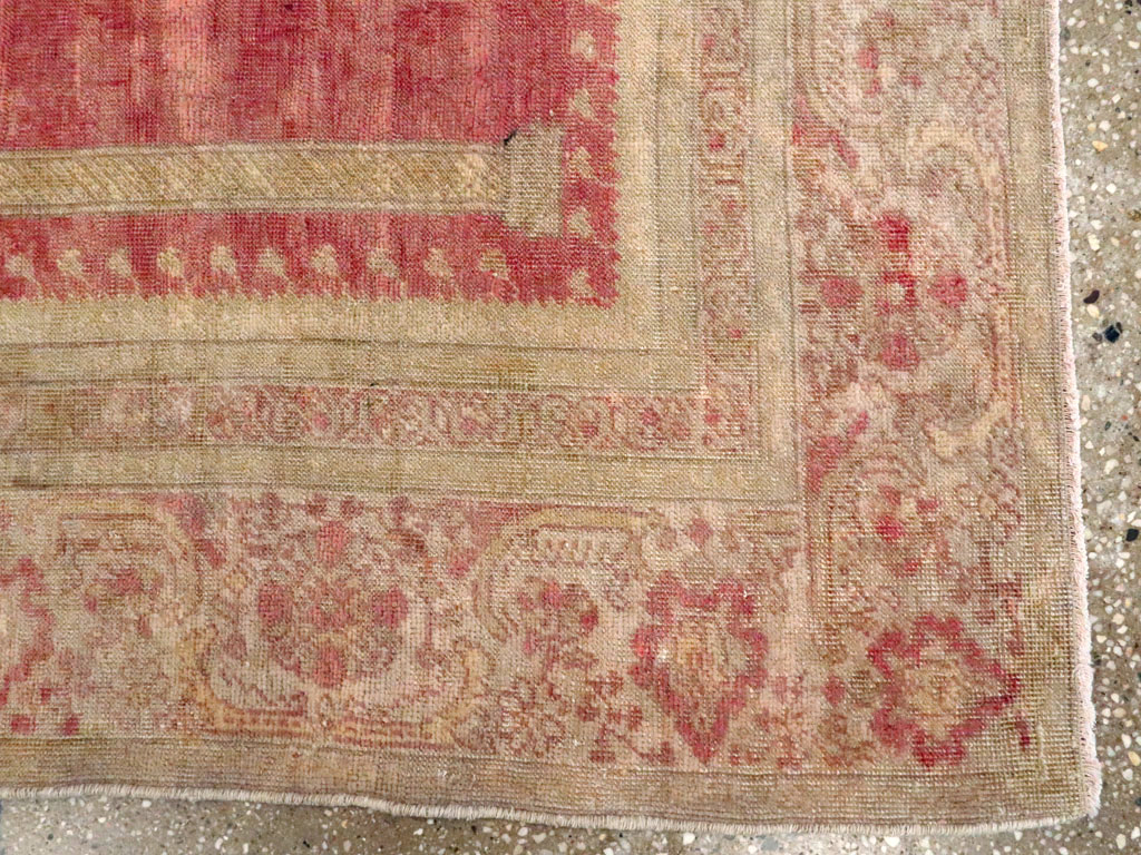 Antique Turkish Sivas Rug, No.15910 - Gsblank