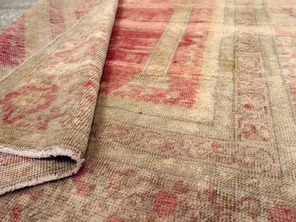 Antique Turkish Sivas Rug, No.15910 - Gsblank