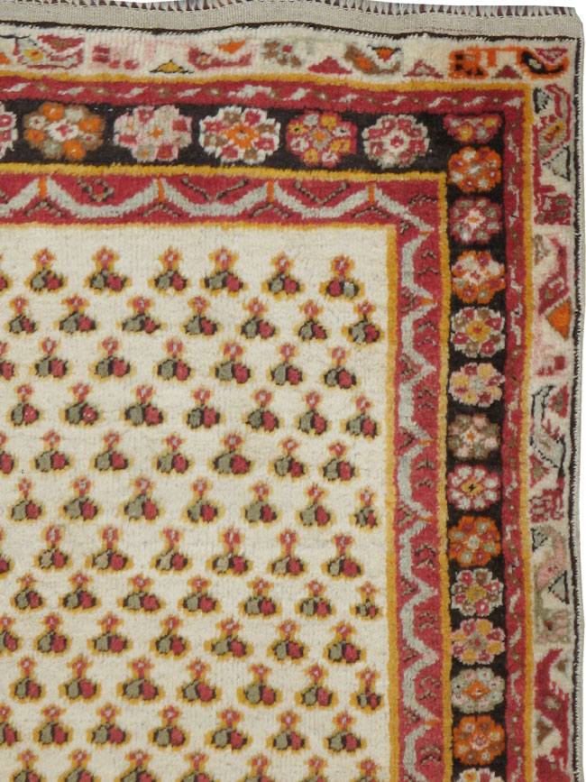 Antique Turkish Ghiordes Rug, No.15921 - Gsblank