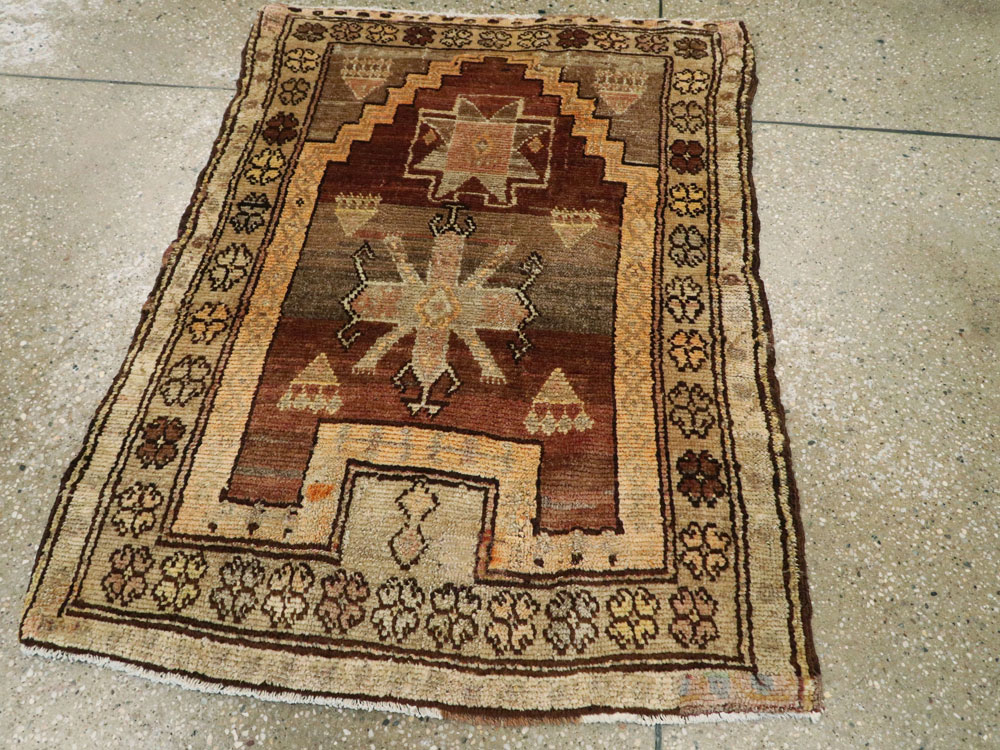 Vintage Turkish Anatolian Rug, No.15997 - Gsblank