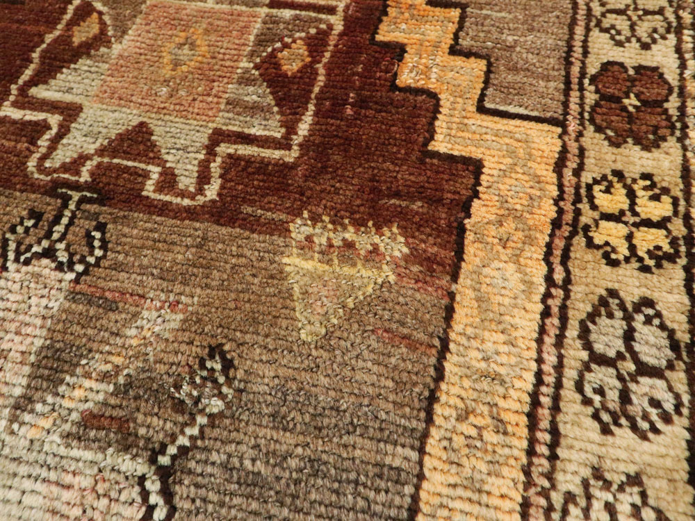 Vintage Turkish Anatolian Rug, No.15997 - Gsblank