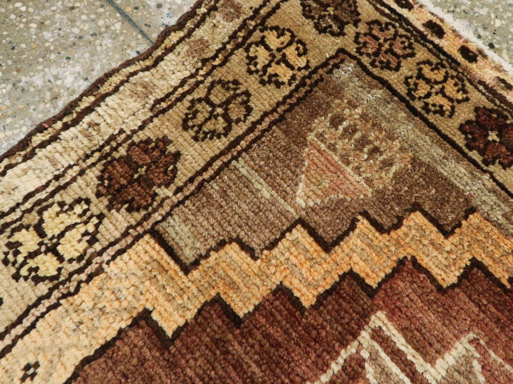 Vintage Turkish Anatolian Rug, No.15997 - Gsblank