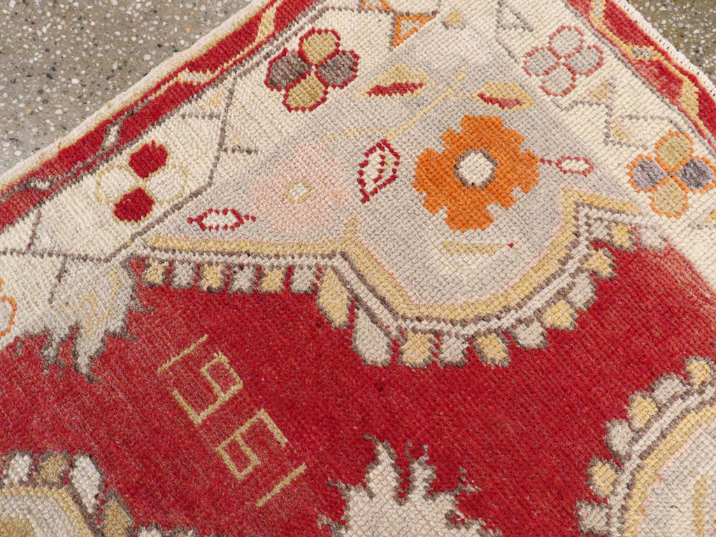 Vintage Turkish Oushak Rug, No.16019 - Gsblank