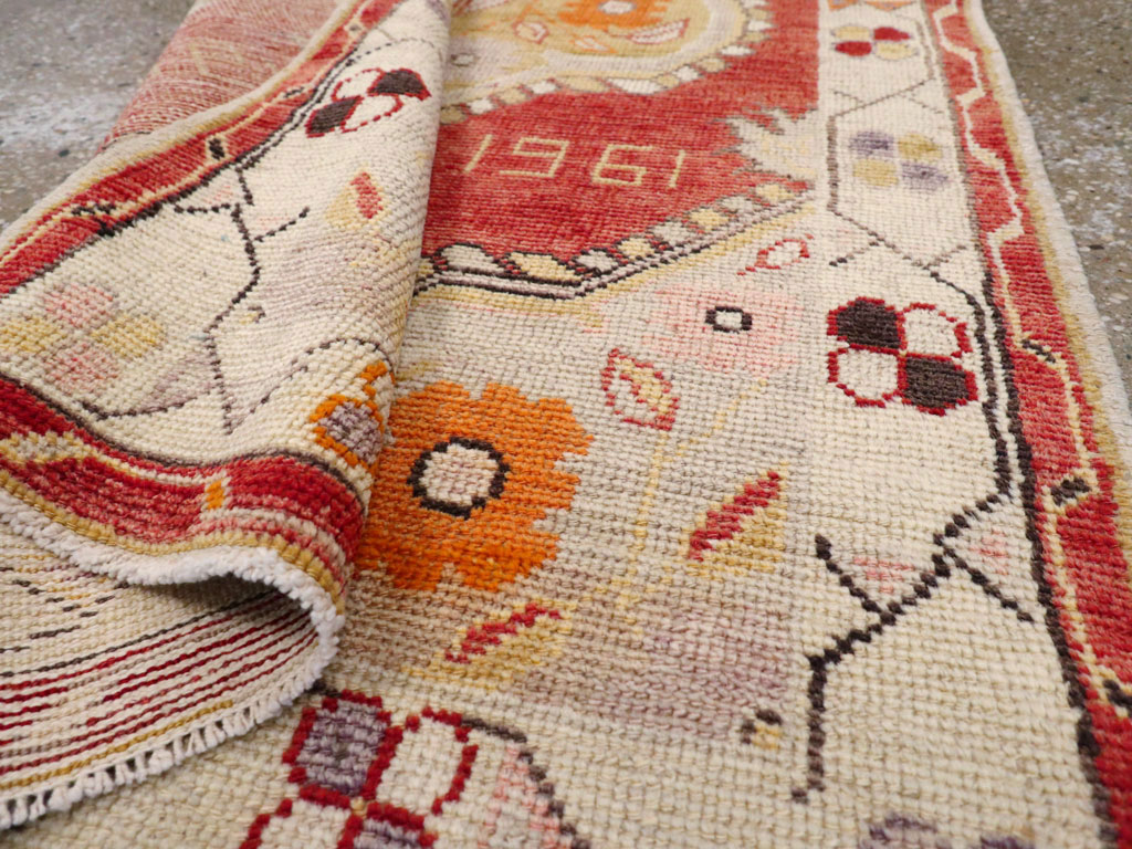 Vintage Turkish Oushak Rug, No.16019 - Gsblank