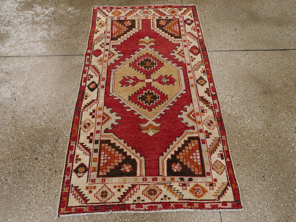 Vintage Turkish Oushak Rug, No.16021 - Gsblank
