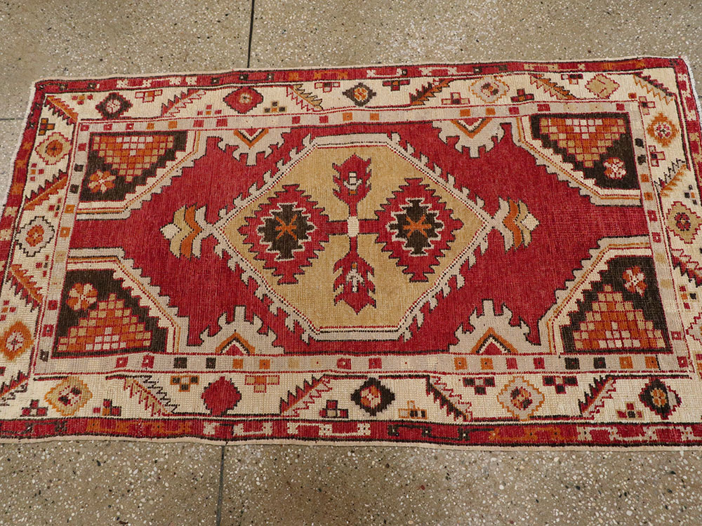 Vintage Turkish Oushak Rug, No.16021 - Gsblank