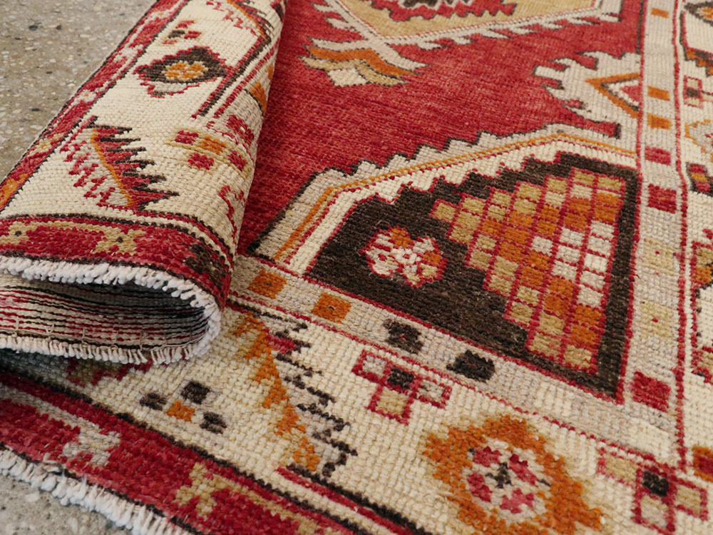 Vintage Turkish Oushak Rug, No.16021 - Gsblank