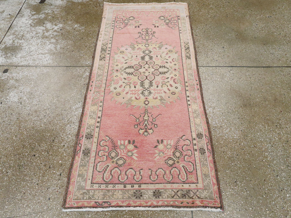 Vintage Turkish Oushak Rug, No.16023 - Gsblank