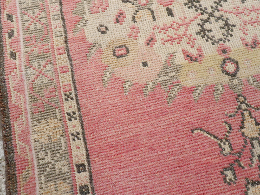 Vintage Turkish Oushak Rug, No.16023 - Gsblank