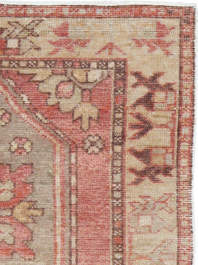 Vintage Turkish Oushak Throw Rug, No.16025 - Gsblank