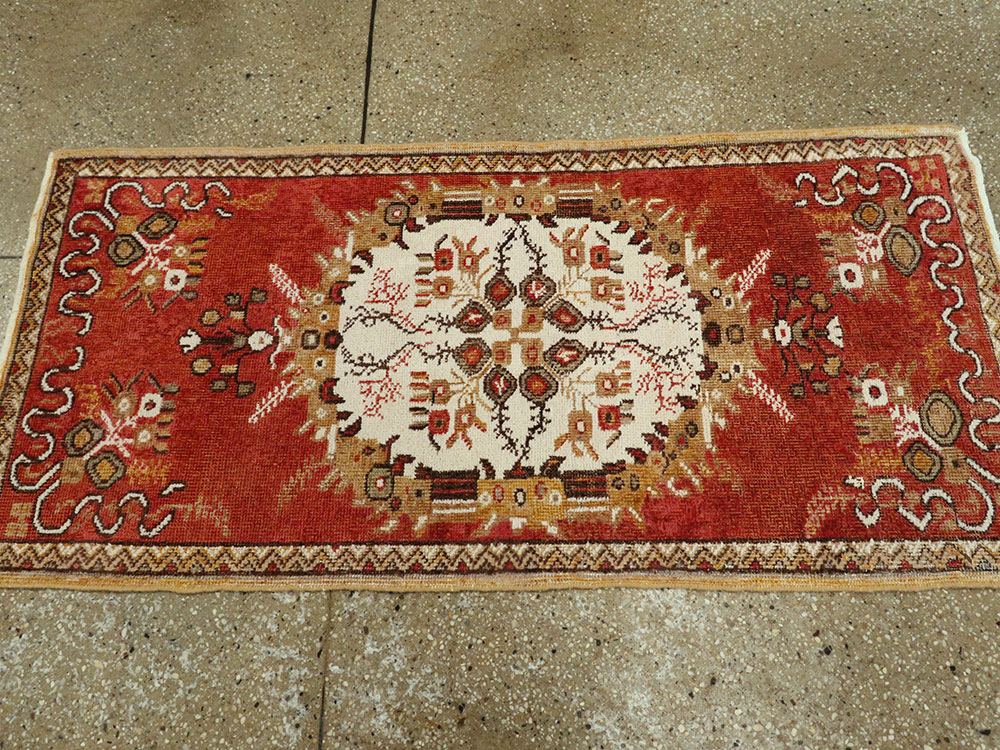 Vintage Turkish Oushak Rug, No.16028 - Gsblank