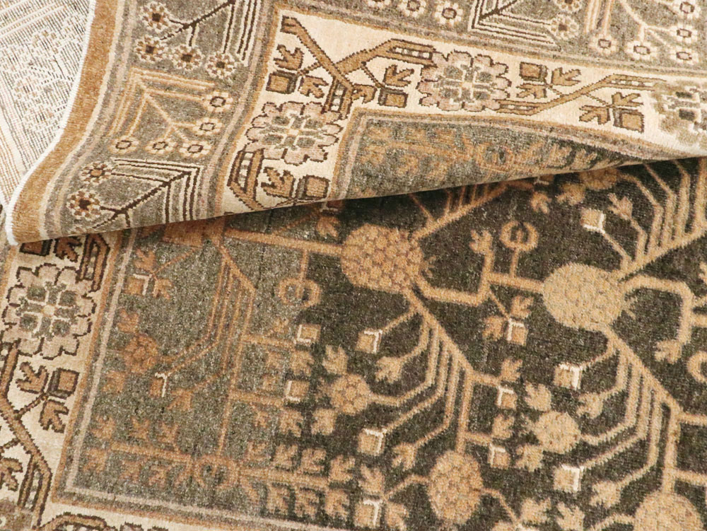 Antique East Turkestan Khotan Carpet, No.16049 - Gsblank