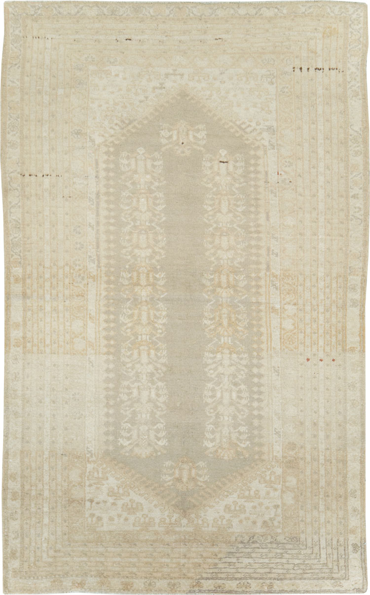 Antique Turkish Ghiordes Rug, No.16105 - Gsblank