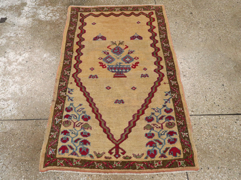 Antique Turkish Ghiordes Prayer Rug, No.16108 - Gsblank