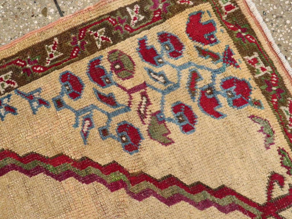 Antique Turkish Ghiordes Prayer Rug, No.16108 - Gsblank