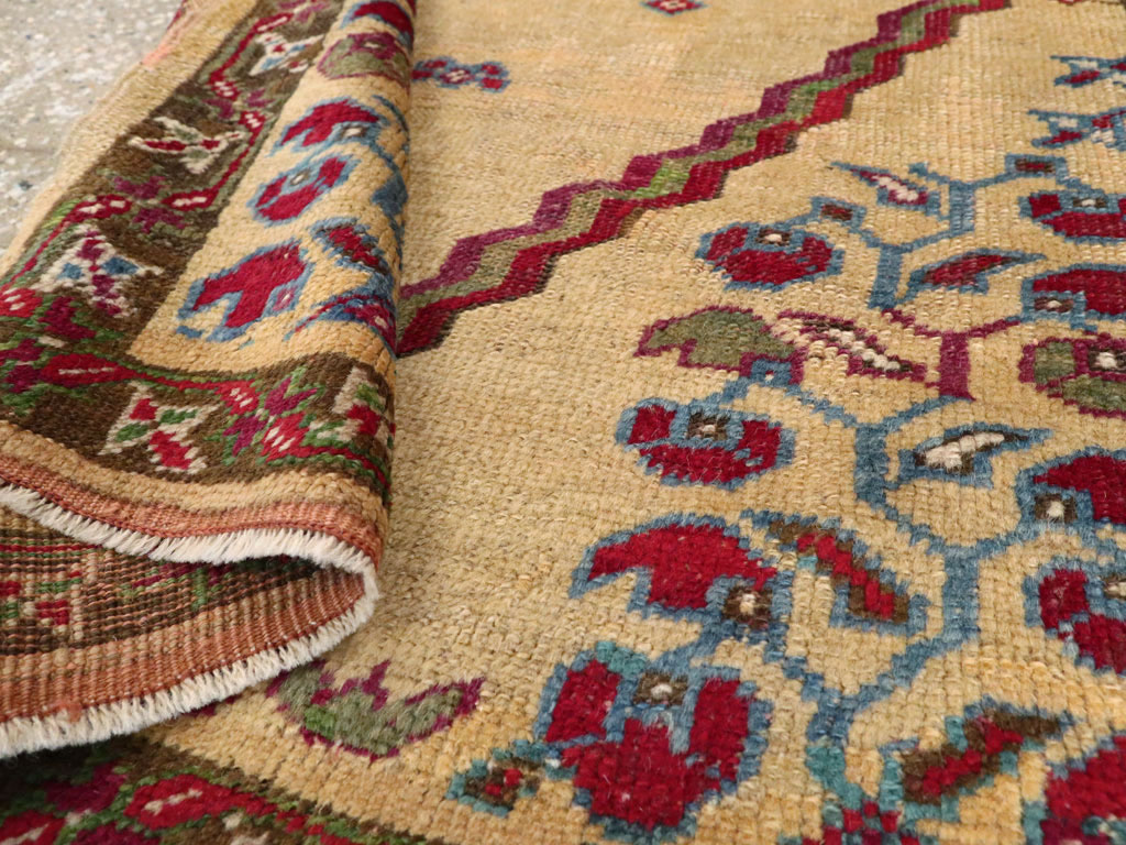 Antique Turkish Ghiordes Prayer Rug, No.16108 - Gsblank