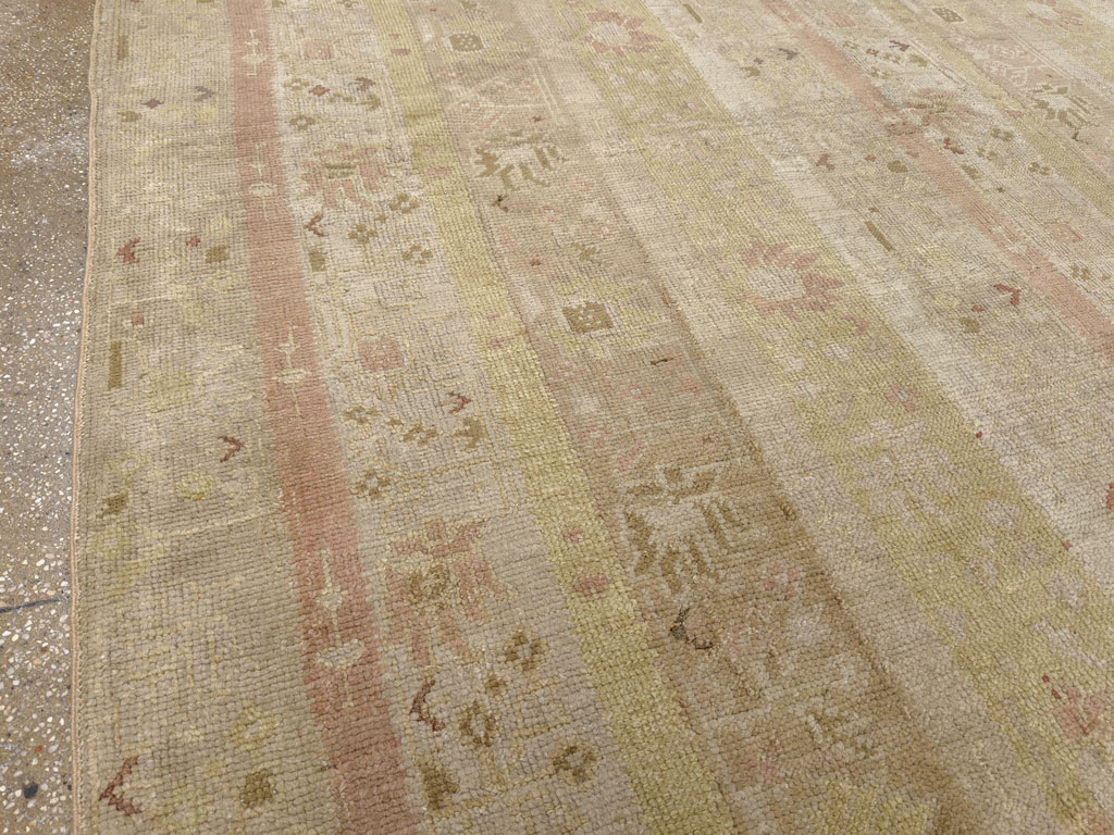 Antique Turkish Ghiordes Room Size Carpet, No.16114 - Gsblank