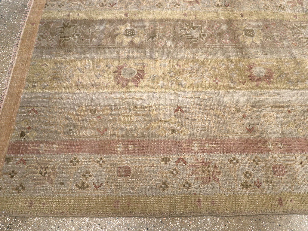 Antique Turkish Ghiordes Room Size Carpet, No.16114 - Gsblank