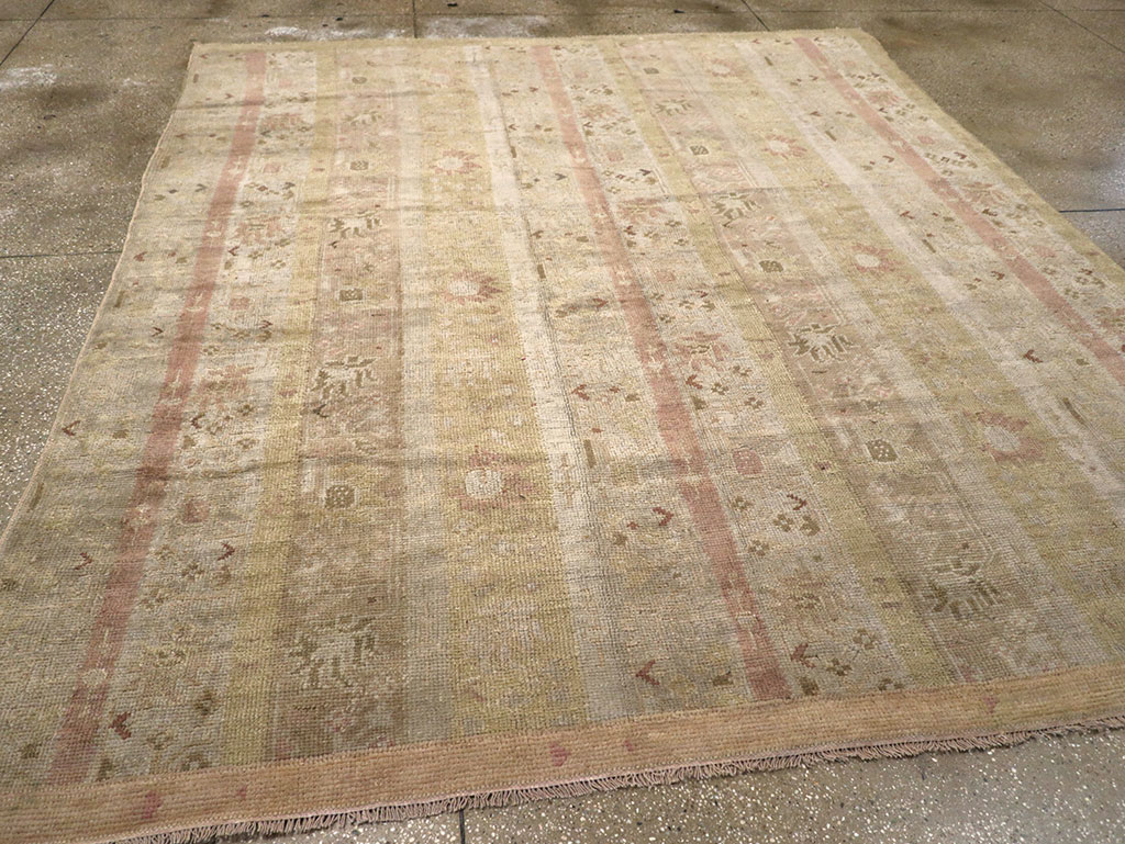 Antique Turkish Ghiordes Room Size Carpet, No.16114 - Gsblank