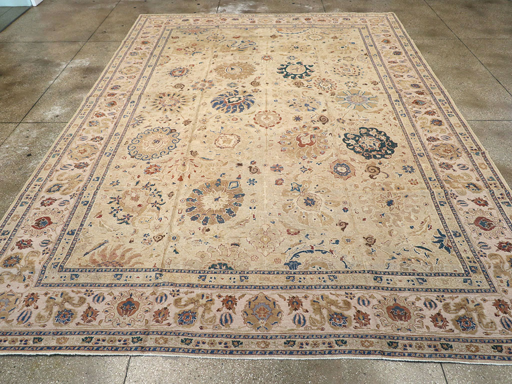 Antique Persian Tabriz Carpet, No.16127 - Gsblank