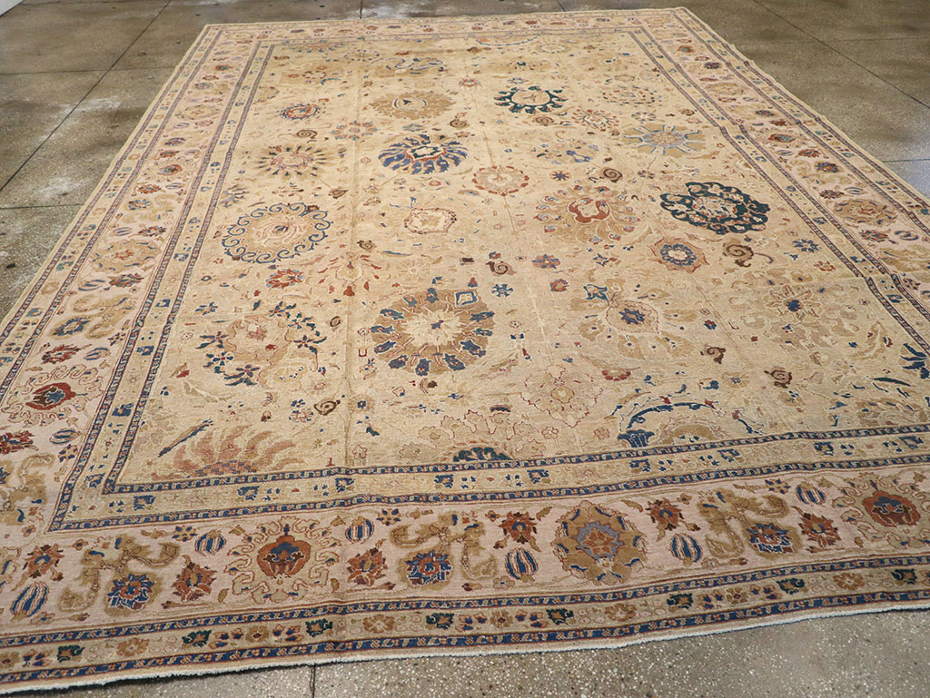 Antique Persian Tabriz Carpet, No.16127 - Gsblank
