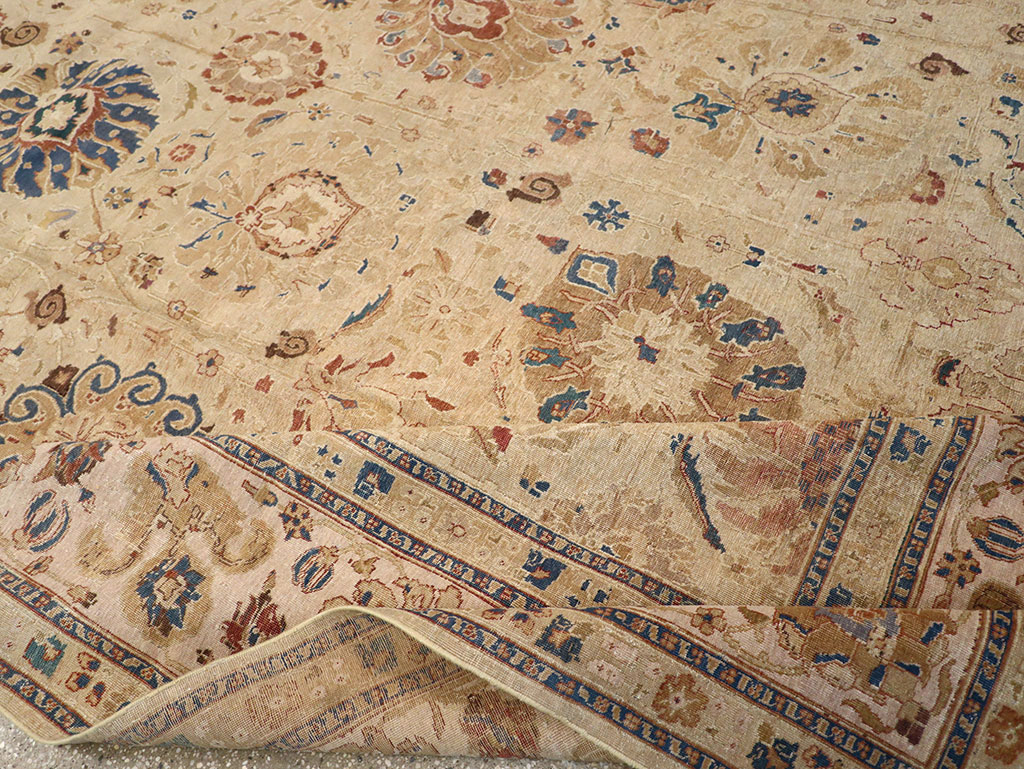 Antique Persian Tabriz Carpet, No.16127 - Gsblank