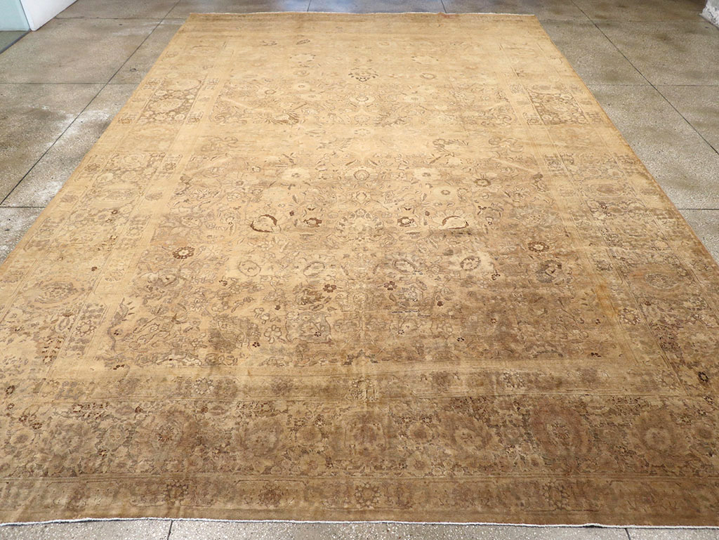 Antique Persian Tabriz Carpet, No.16134 - Gsblank