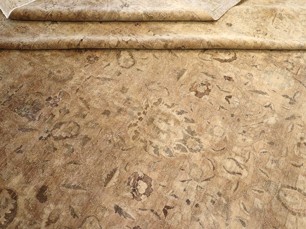 Antique Persian Tabriz Carpet, No.16134 - Gsblank