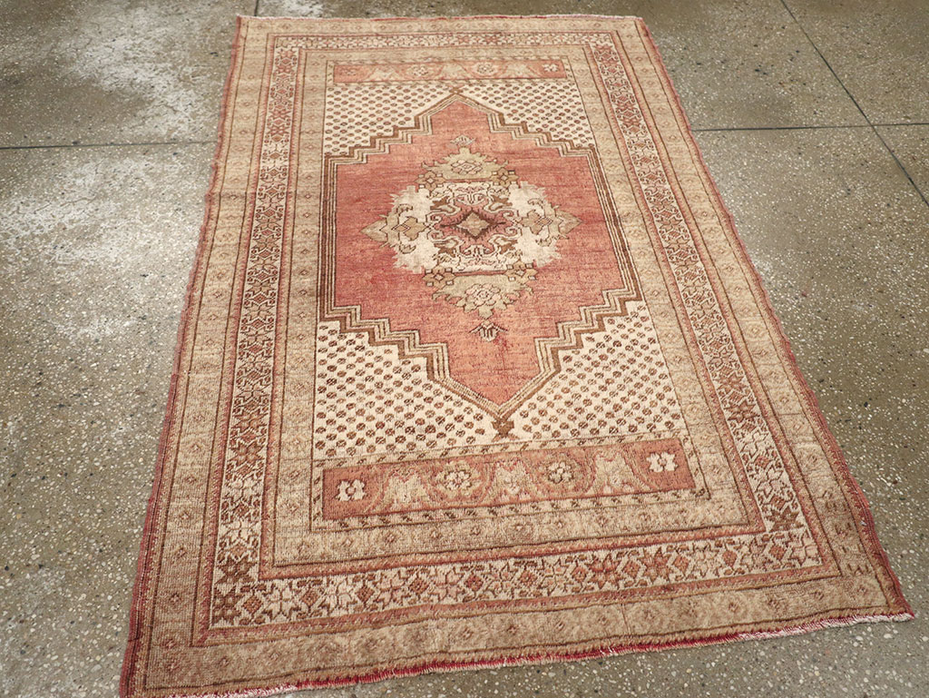 Antique Oushak Rug, No.16139 - Gsblank
