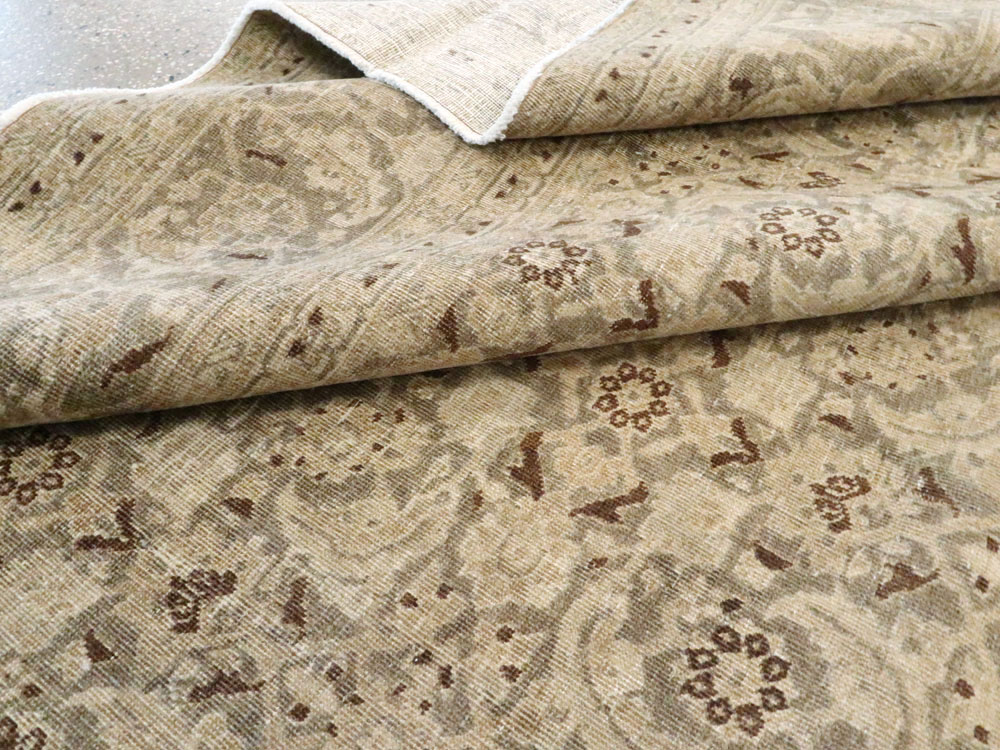 Antique Persian Tabriz Carpet, No.16194 - Gsblank