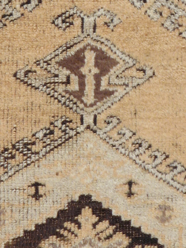 Vintage Turkish Ghiordes Rug, No.16195 - Gsblank