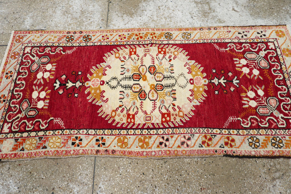 Vintage Turkish Oushak Rug, No.16198 - Gsblank