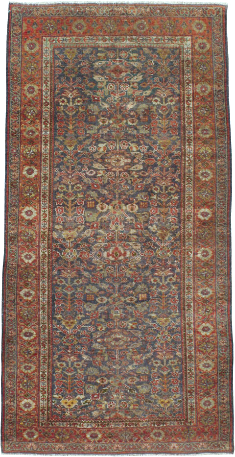 Antique Persian Mahal Rug, No.16199 - Gsblank