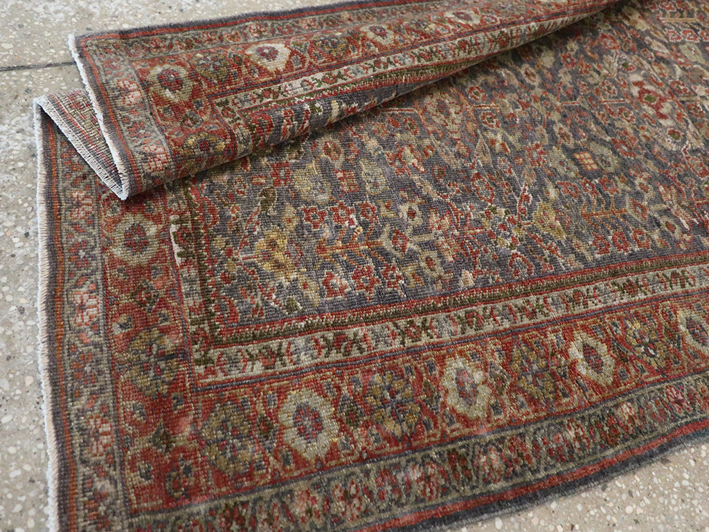 Antique Persian Mahal Rug, No.16199 - Gsblank