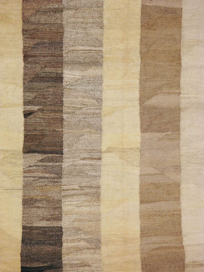 Modern Persian Kilim, No.16205 - Gsblank