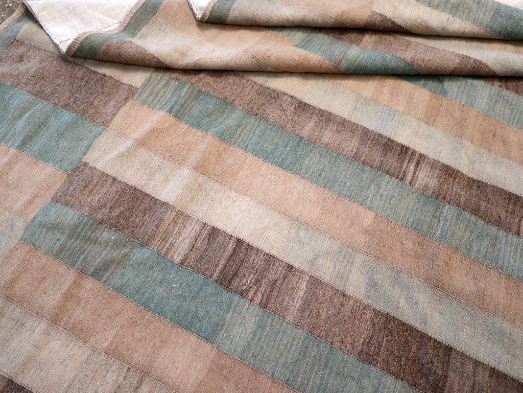 Modern Persian Kilim, No.16207 - Gsblank