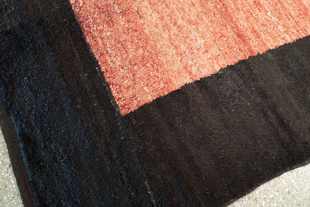 Vintage Turkish Anatolian Modernist Carpet, No.16243 - Gsblank