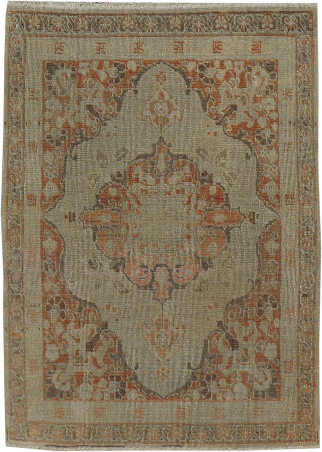 Antique Persian Tabriz Rug, No.16255 - Gsblank