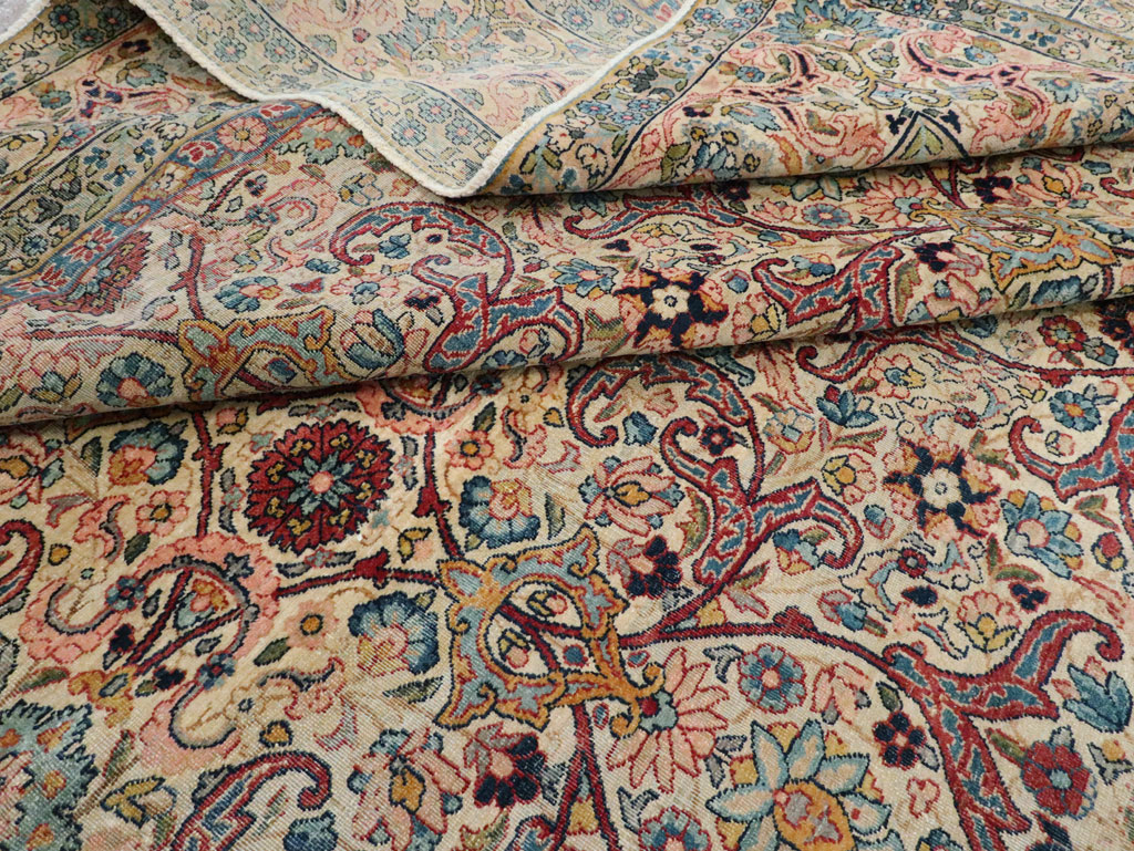 Antique Persian Lavar Kerman Rug, No.16260 - Gsblank