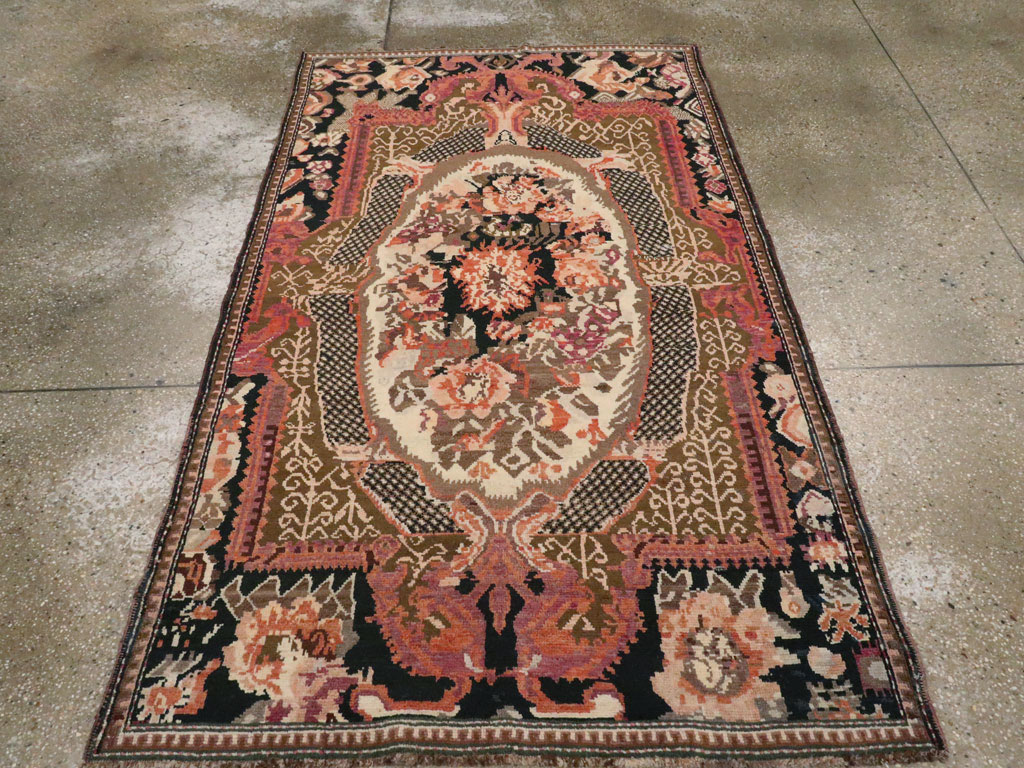 Antique Caucasian Karabagh Rug, No.16280 - Gsblank