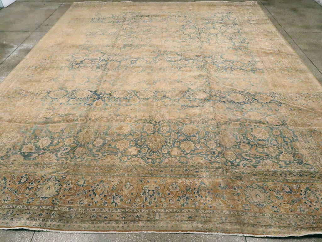 Antique Persian Tabriz Carpet, No.16289 - Gsblank
