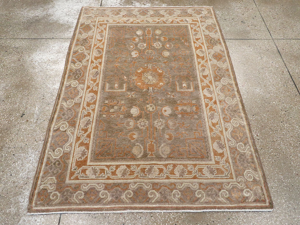 Vintage East Turkestan Khotan Rug, No.16293 - Gsblank