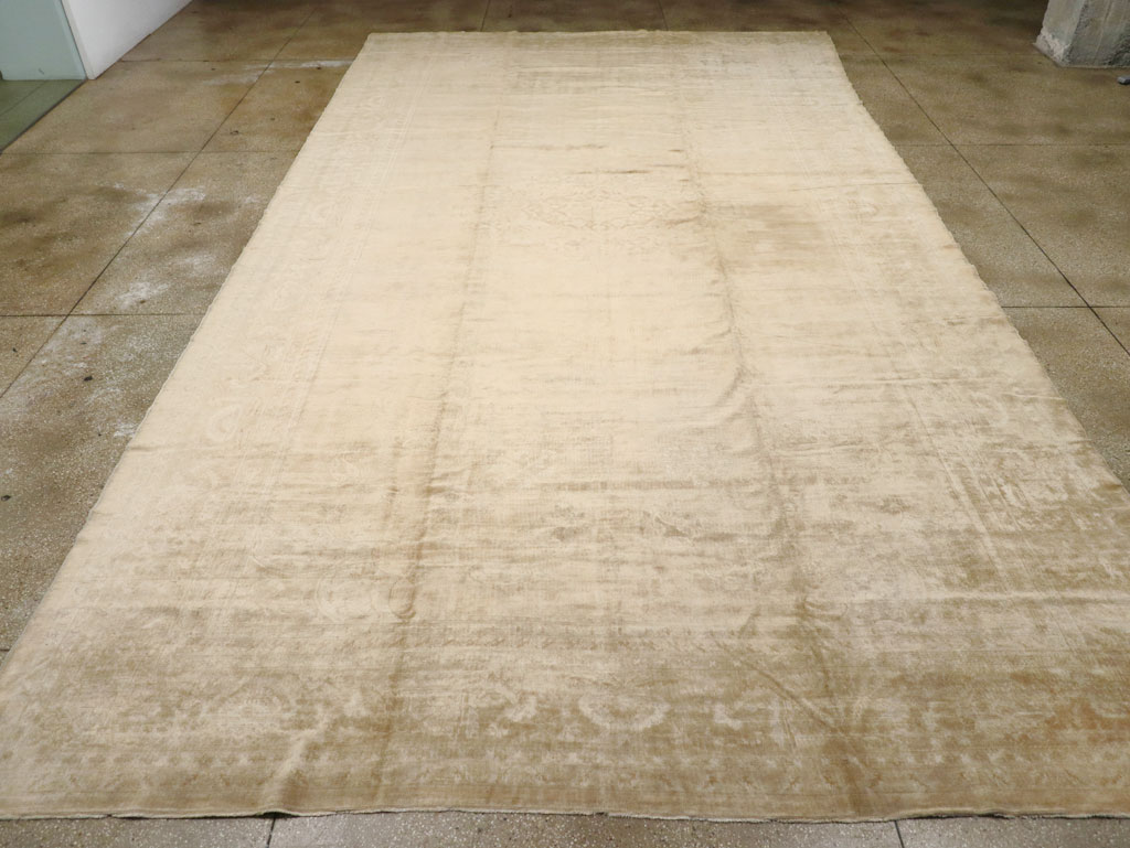 Antique Turkish Oushak Rug, No.16299 - Gsblank