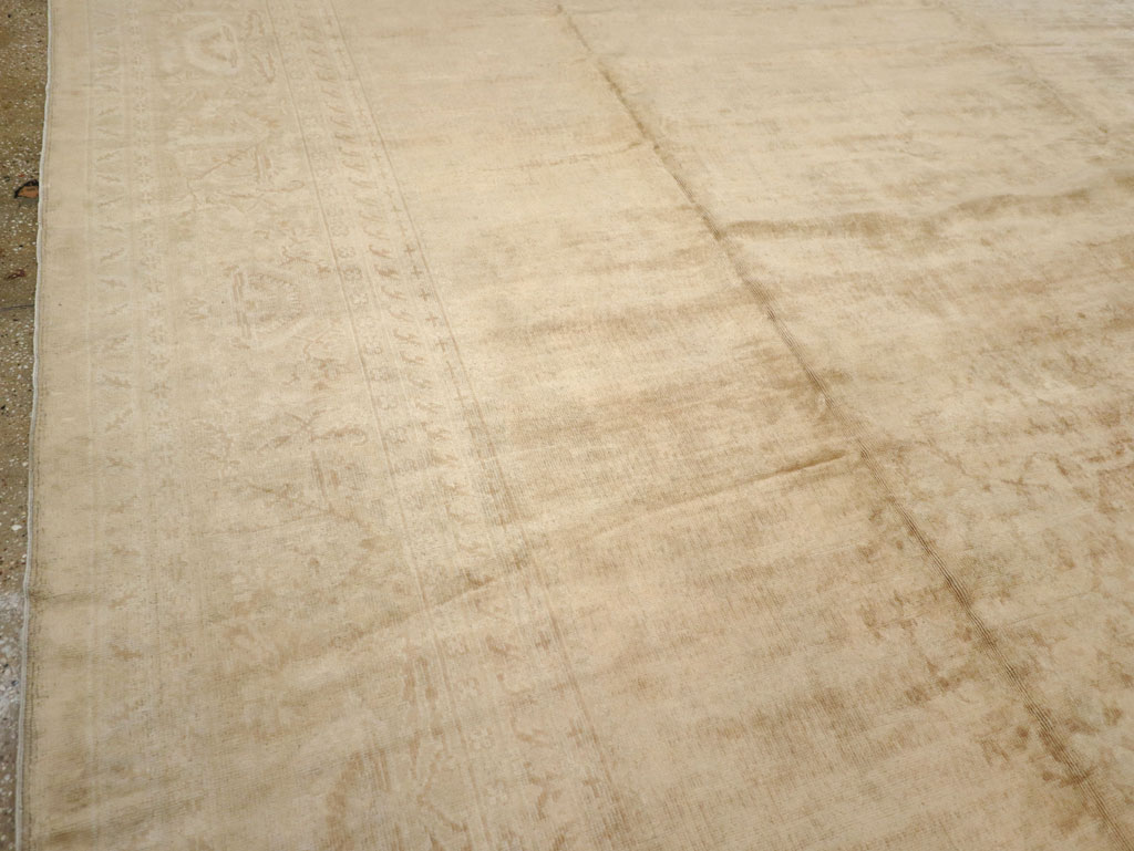 Antique Turkish Oushak Rug, No.16299 - Gsblank